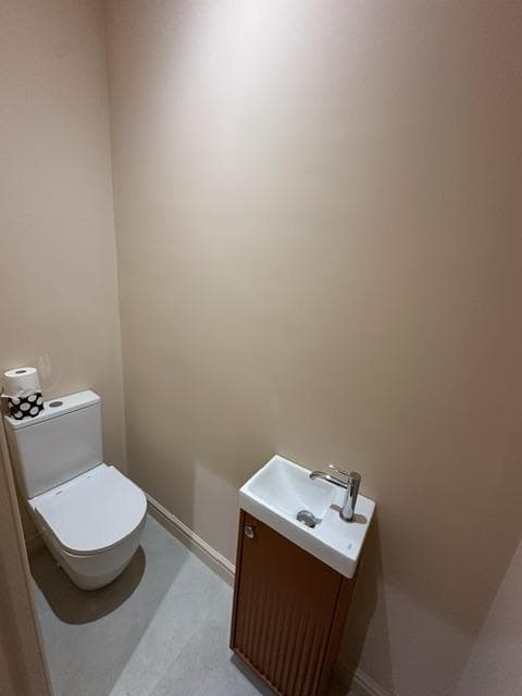 Helston new build, photo 21