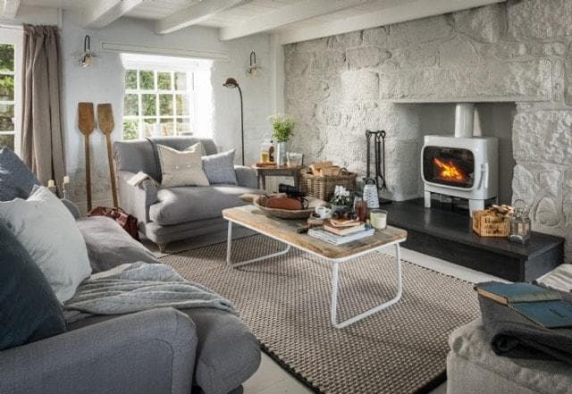 Saltponds cottage, photo 2